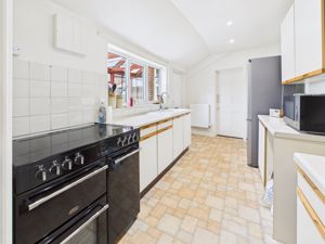 Kitchen- click for photo gallery